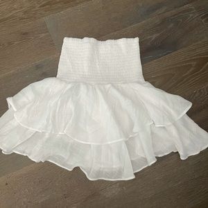 White fluffy mini skirt! Never worn